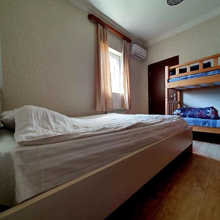 Good Night Hostel Tbilisi Ngoại thất bức ảnh